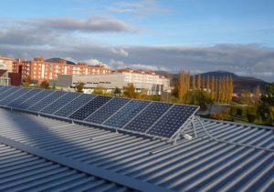 imagen paneles solares en la chantrea